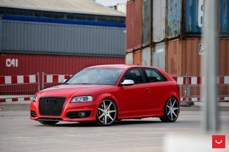  Audi S3 Sportback on Vossen Wheels (CV7) 2016 года  (фото 1 из 26)